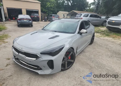 2018 Kia Stinger Gt2 z USA, uszkodzony, nr VIN KNAE55LC8J6023399